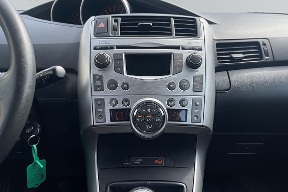 Toyota Verso 15 of 23