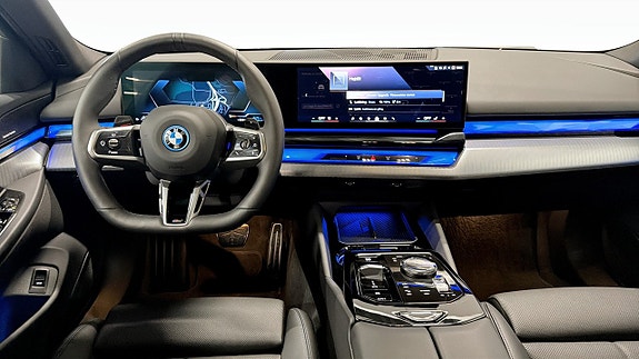 BMW 530e 4 of 12