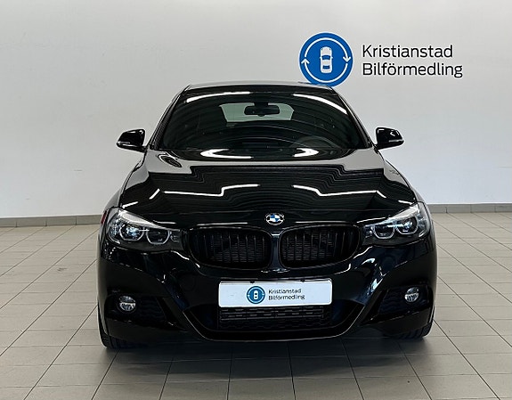 BMW 320d 6 of 12