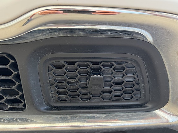 Jeep Grand Cherokee 9 of 23
