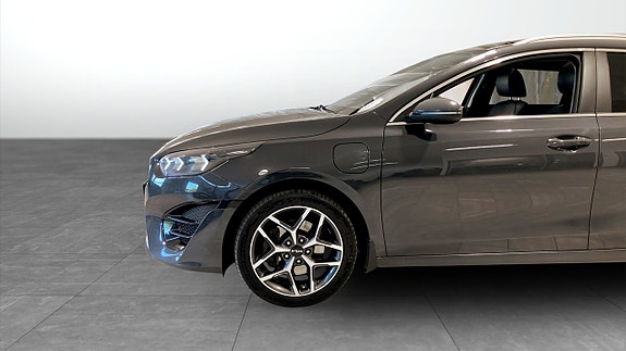 Kia Ceed 9 of 19