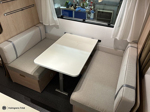 Adria Aviva PT Barnkammare AC 4 of 5