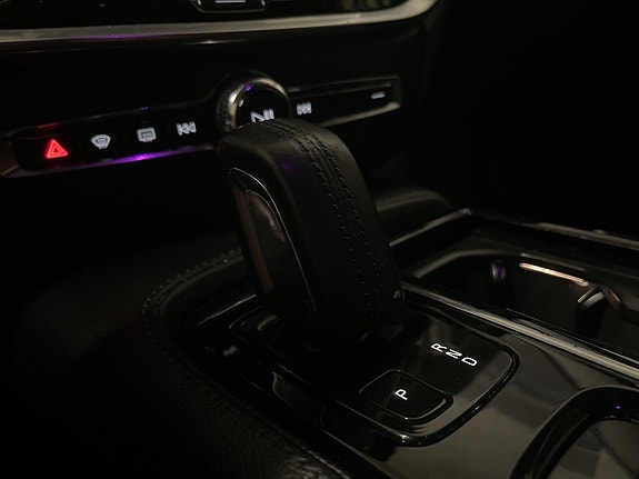 Volvo V60 16 of 27