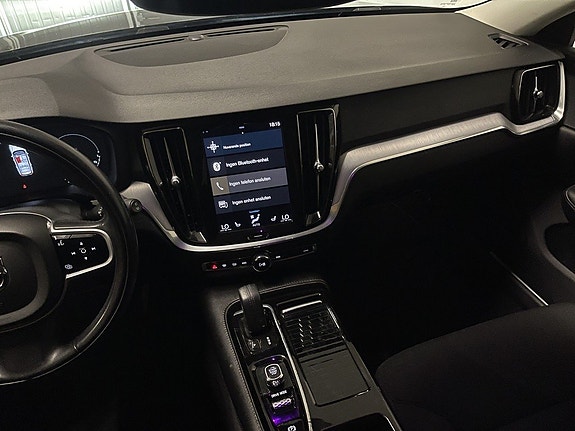 Volvo V60 14 of 27