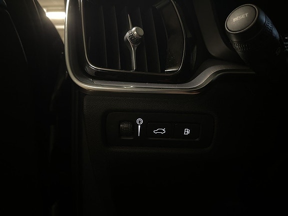 Volvo V60 18 of 27