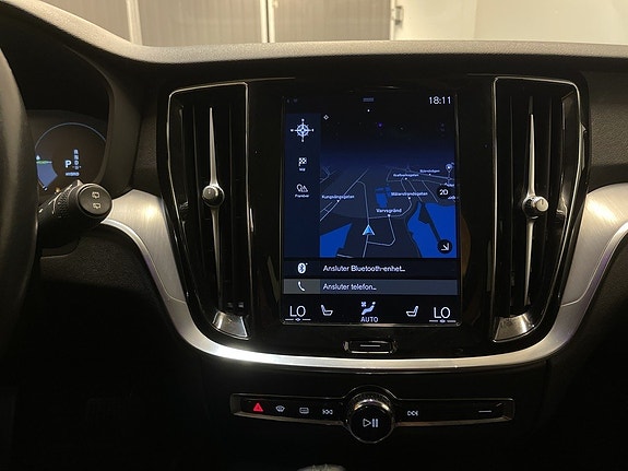 Volvo V60 12 of 27