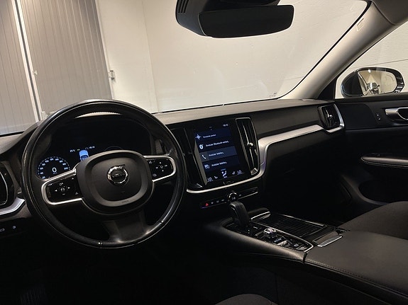 Volvo V60 5 of 5