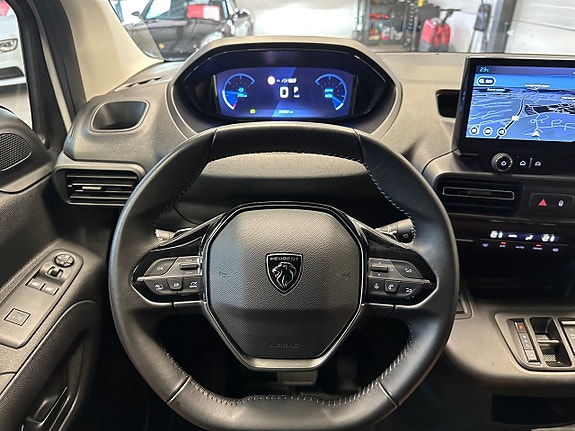 Peugeot Partner 14 of 28