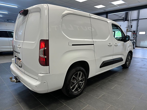 Peugeot Partner 8 of 28