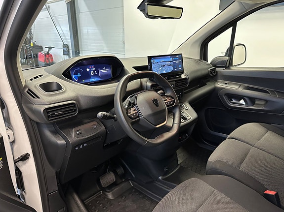 Peugeot Partner 13 of 28