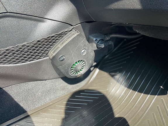 Ford B-MAX 20 of 22