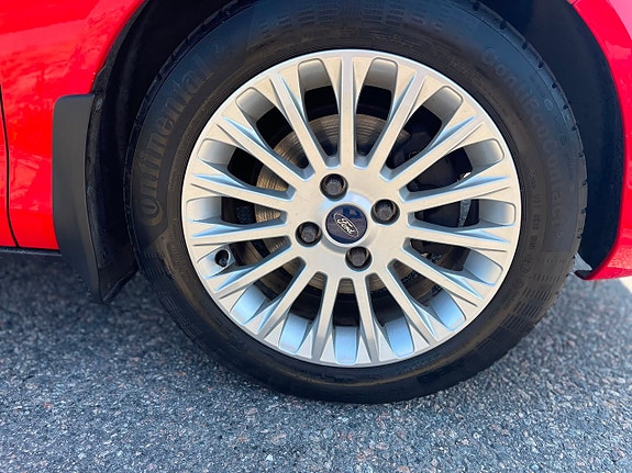 Ford B-MAX 17 of 22