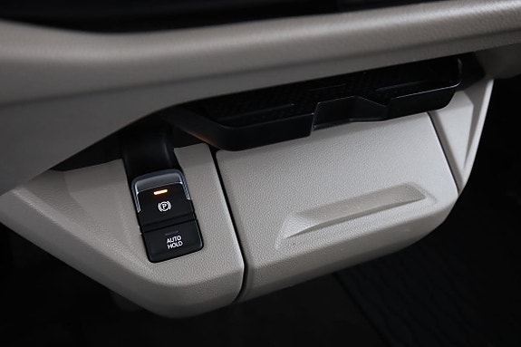 Volkswagen Multivan 28 of 30