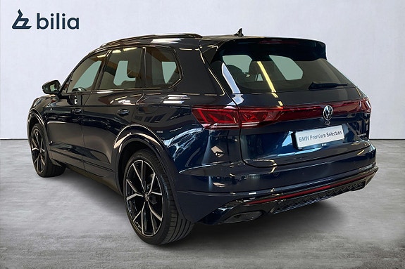 Volkswagen Touareg 3 of 20