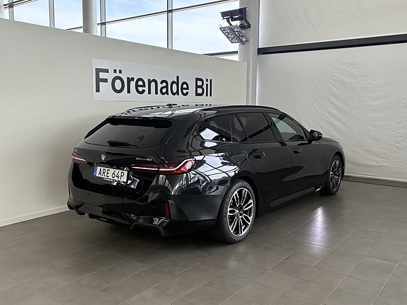 BMW i5 15 of 16