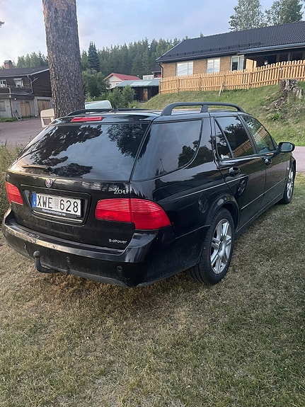 Saab 9-5 4 of 5