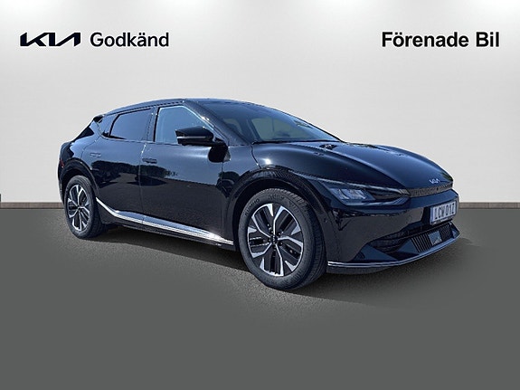 Kia EV6 3 of 5