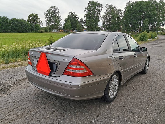 MERCEDES-BENZ C220CDI / A-Traktor 3 of 5
