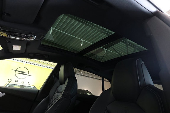 Audi Q8 9 of 23