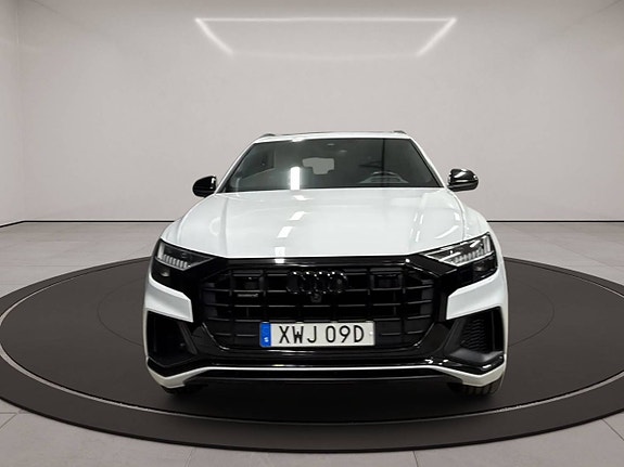 Audi Q8 5 of 30