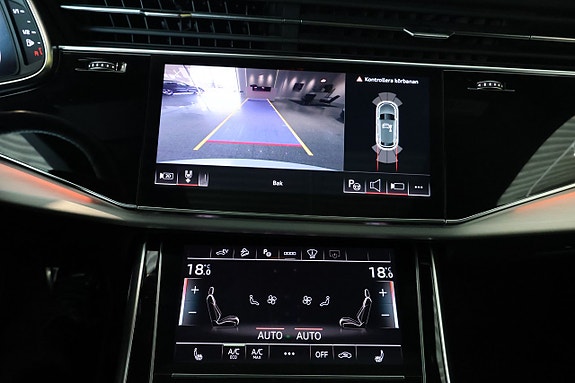 Audi Q8 16 of 23