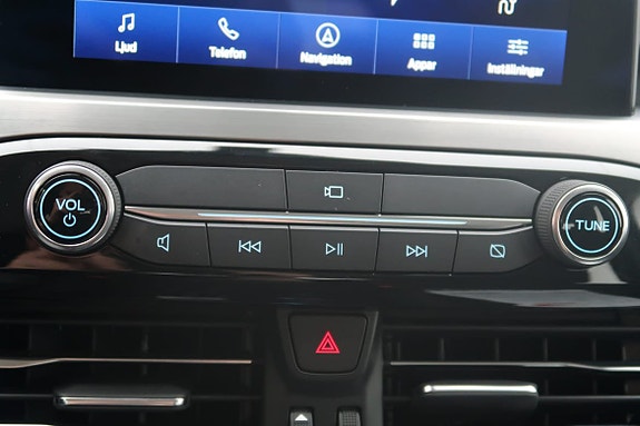 Ford Kuga 18 of 22