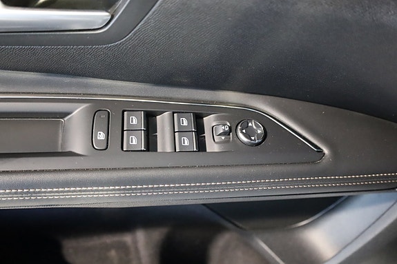 Peugeot 5008 15 of 19