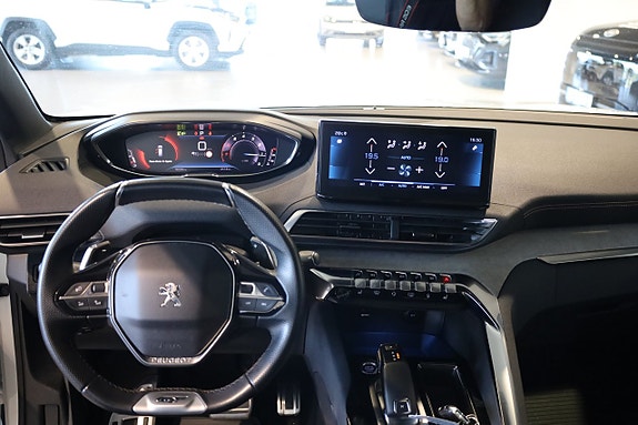Peugeot 5008 11 of 19