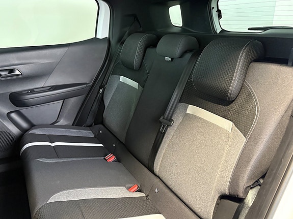 Opel Frontera 8 of 17