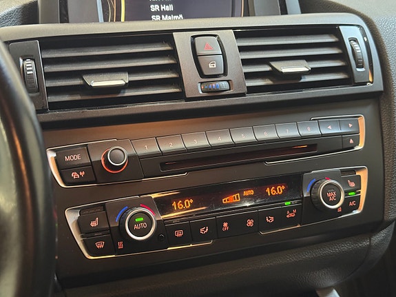 BMW 220d 15 of 17