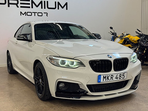 BMW 220d 2 of 5