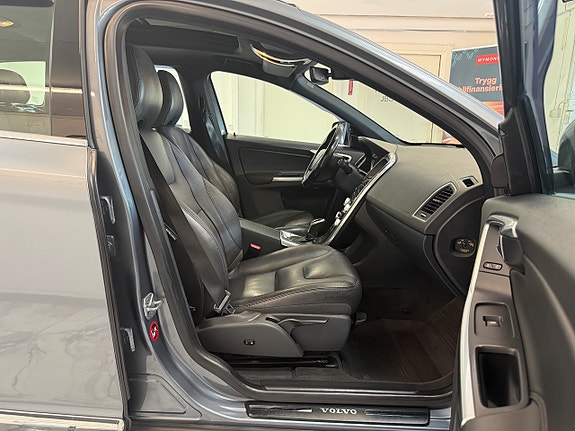 Volvo XC60 11 of 13