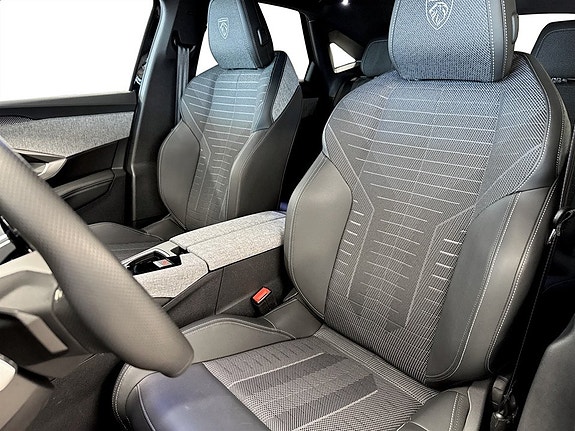 Peugeot 3008 5 of 5