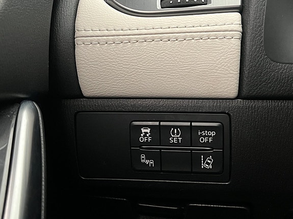 Mazda 6 16 of 30
