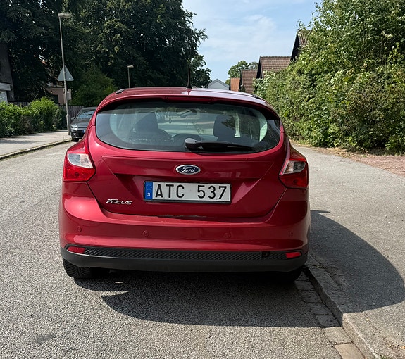 Ford Focus 3 of 5