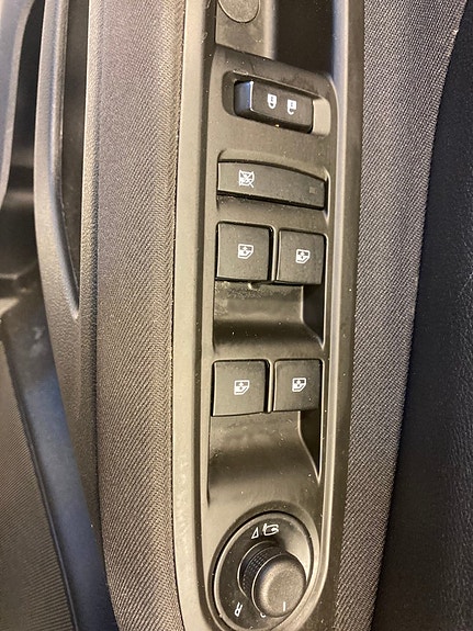 Opel Mokka X 17 of 18