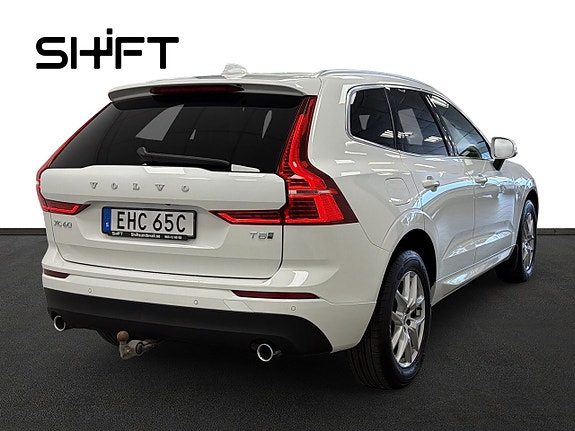 Volvo XC60 4 of 25