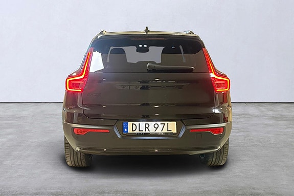 Volvo EX40 5 of 5