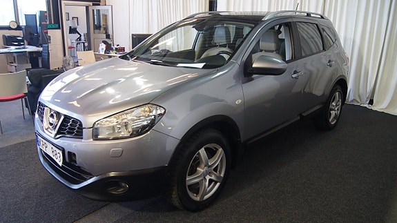 Nissan Qashqai+2 4 of 5