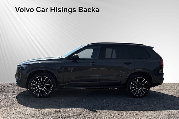 Volvo XC90 4 of 13