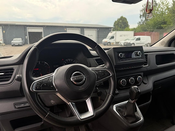 Nissan Primastar 12 of 21