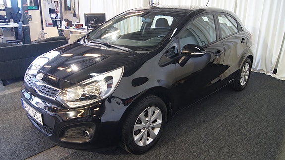 Kia Rio 4 of 5
