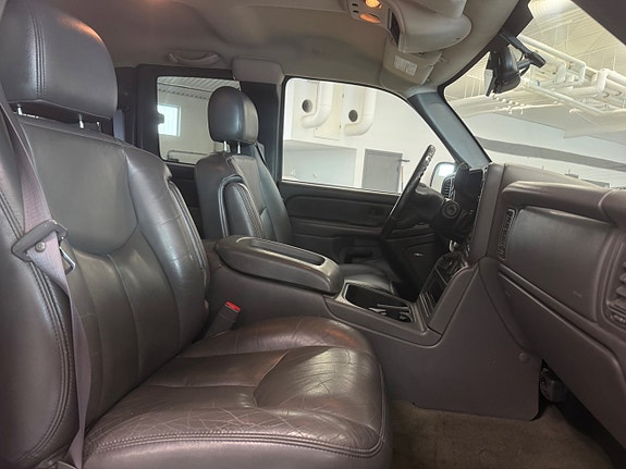 GMC Sierra 6 of 12