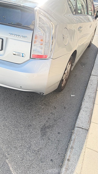 Toyota Prius Plug-in Hybrid 5 of 7