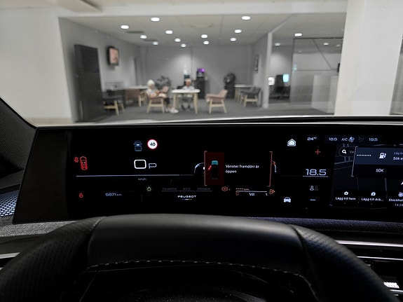 Peugeot 5008 9 of 16