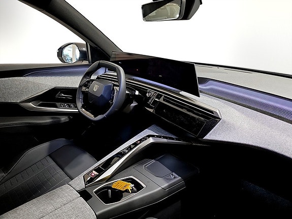Peugeot 5008 12 of 16