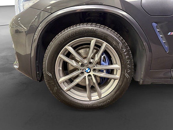 BMW X3 16 of 17