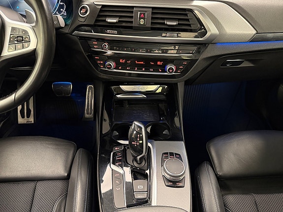 BMW X3 13 of 17