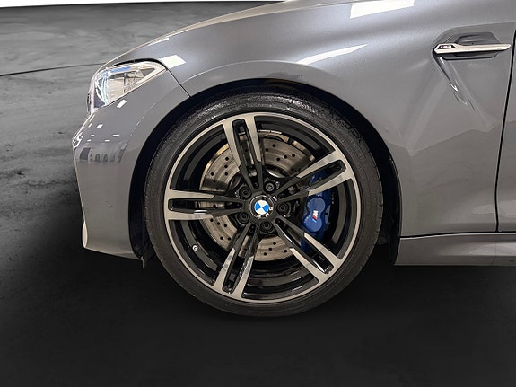 BMW M2 17 of 18