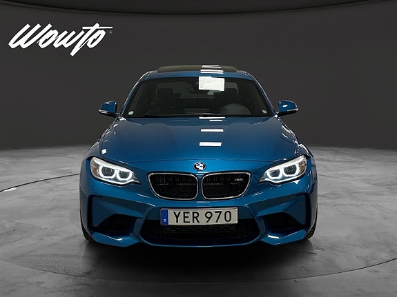 BMW M2 2 of 5